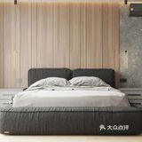 明亮宽敞室内空间