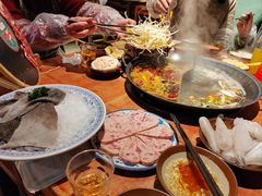 -周小明火锅(黑金冠社区店)