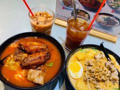 番茄浓汤鸡翅猪扒通粉-华嫂冰室(尖沙咀店)