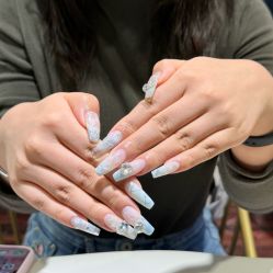 -晨·艺美甲美睫