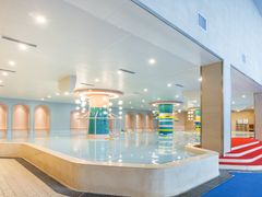 -漂洋体育·游泳馆·游泳培训(中石化会议中心馆)