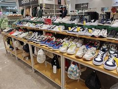 -BIGOFFS 超级折扣(仁恒伊势丹店)