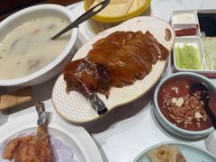 -梅利汴京烤鸭•开封豫菜地标店(东大街店)