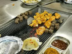 -马路牙子烧烤音乐酒馆(望京店)