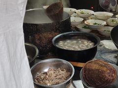 -甘记肥肠粉(马鞍北路店)