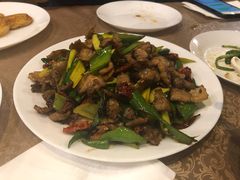 农家小炒肉-碳烤居