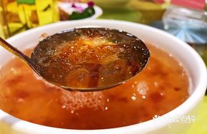 Peach Blossom Tremella Soup
