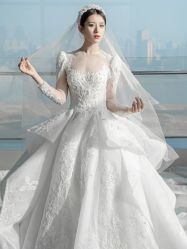 点击看大图 -Renee芮亦婚纱