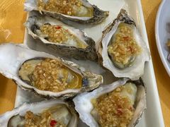 -鹏城人家海鲜酒家·23年老字号(较场尾店)