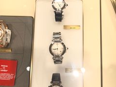 -卡地亚(杭州大厦精品店)