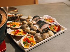 -围炉肉舍•炭烤活鳗•丹东海鲜烤肉(步行街店)