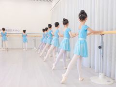 -星光舞蹈艺术中心