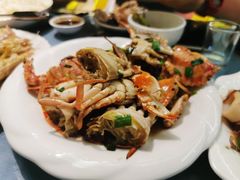 -三姐妹·海鲜大排档