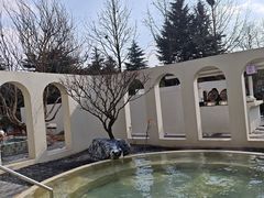 -芭东小镇温泉