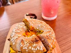 -Catch Bagel(芳草地店)