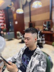 -尼特斯男士发型馆
