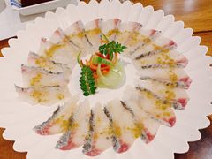 鲷鱼薄切刺身配柚子酱-希望日本料理(保利香槟花园店)
