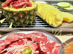 -蚂蚁洞·烤肉大营地(上海静安大悦城店)
