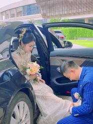 -艾米丽婚纱礼服