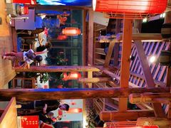 -野山舂·贵州现舂酸汤火锅(鸿通城店)