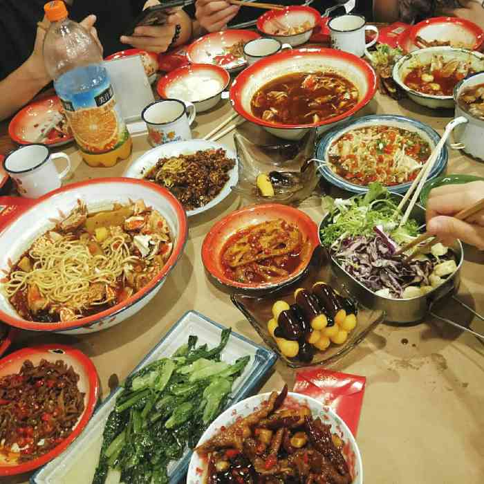 老三样(绿茵路店)-"9215我们去的是绿茵路上的老三样(公交地.