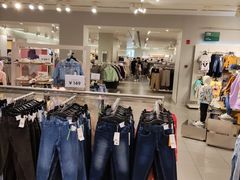 -H&M(华润万象城店)