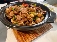 啫啫牛蛙煲-肥仔文澳门猪骨煲(南京西路店)