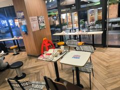 -麦当劳(保利若比邻店)