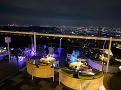 -草山夜未眠景观餐厅