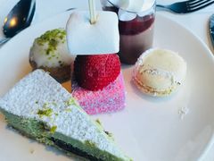 -澳门旅游塔360°旋转餐厅(南湾湖广场店)