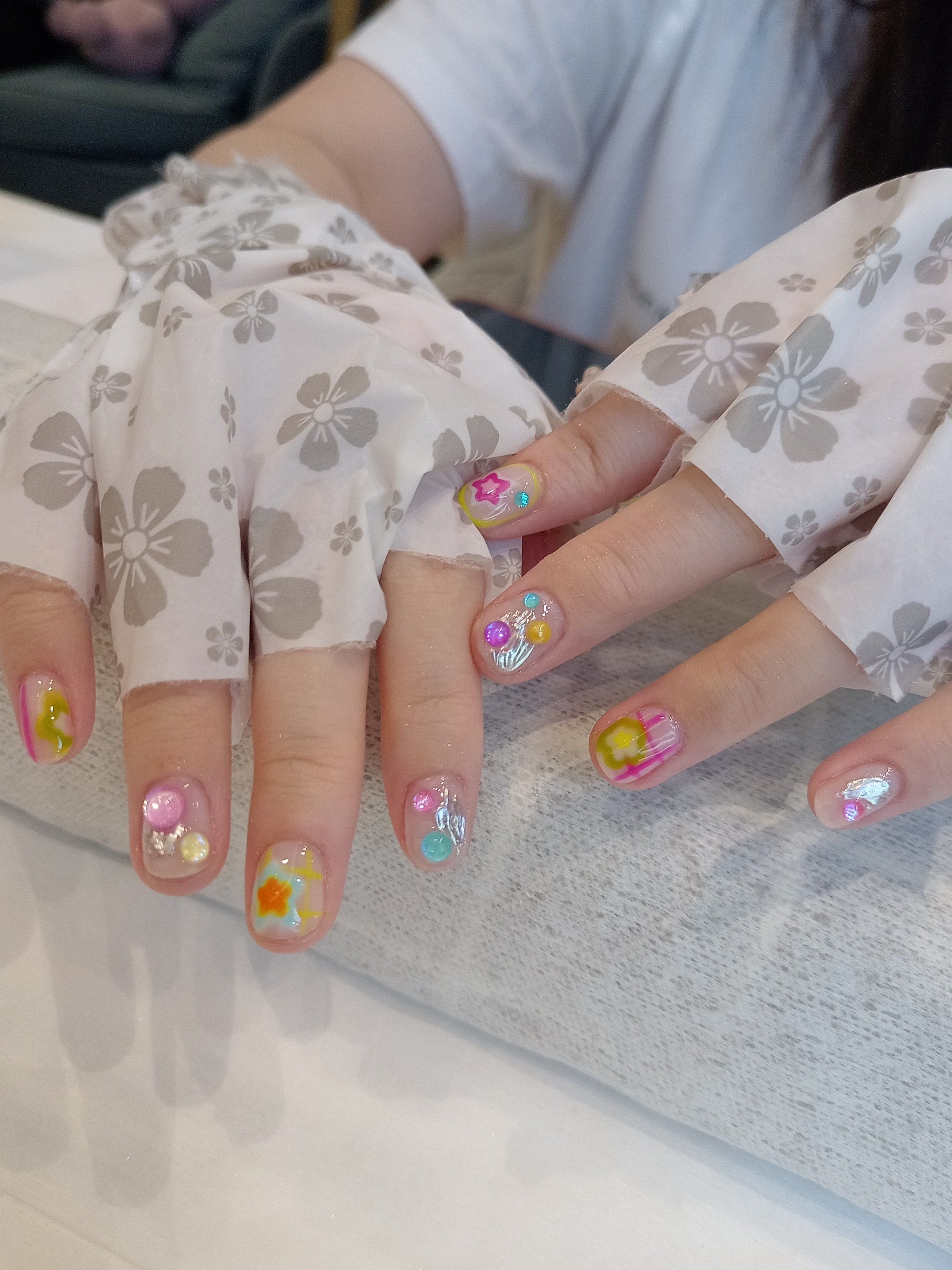 多巴胺美甲#店内实拍视频 #樱花树下美甲