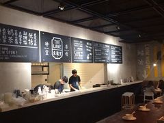 -来龙里 精致 东南亚餐室(万象城店)
