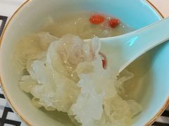 -丹江口渔村·湘味厨房(桃园店)