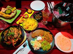-Pistolera Mexican Cantina女枪手墨西哥餐厅(碧云路店)