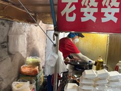 -老婆婆炒饭(小白楼1902欧式风情街店)