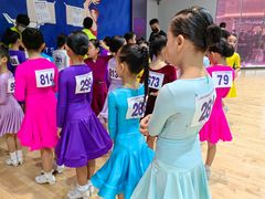 -港龙舞蹈·成人少儿舞蹈培训(深圳湾校区)