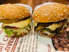 -The Habit Burger Grill 哈比特汉堡(复兴soho店)