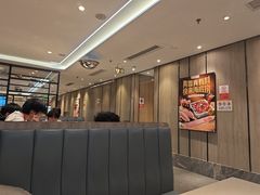 -海底捞火锅(中州万达店)