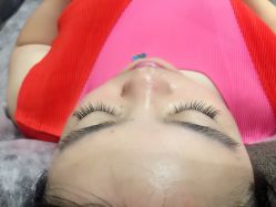 -悦指间美甲美睫