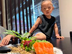 三文鱼刺身-山上下日本料理(万象城店)