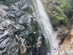 -南昆山川龙瀑布