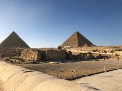 -吉萨金字塔群