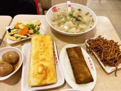 -琴岛顺天馄饨(营口路市场店)