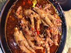 -老闵田螺馆·南昌特色小炒(梦时代店)