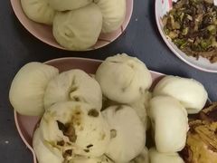 -李与白包子铺(桐梓林店)