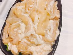 -鲜入围煮花胶鸡海鲜火锅