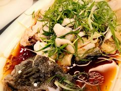 姜葱清蒸开片鲈鱼-朱仔记食府(江南大道店)