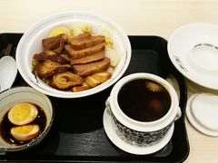 -狮头牌卤味研究所·卤味饭(花城汇南区店)