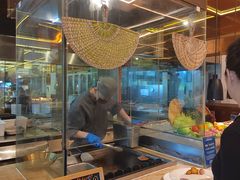 -大中华希尔顿酒店-念自助餐·嗨啤·小龙虾