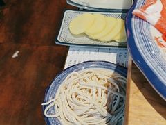 -犇鼎牛潮汕牛肉火锅(新辰里学清路店)
